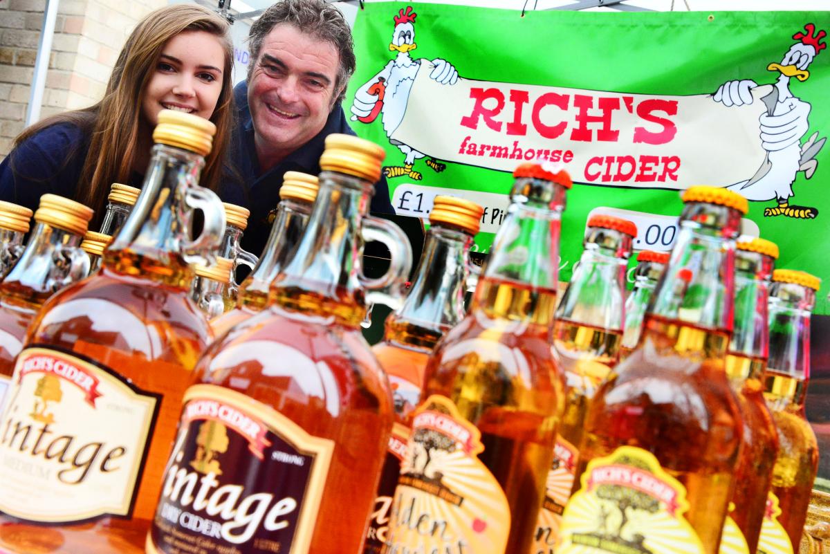 GRAB A CIDER: Molly and Brian Scott from Rich’s Farmhouse Cider