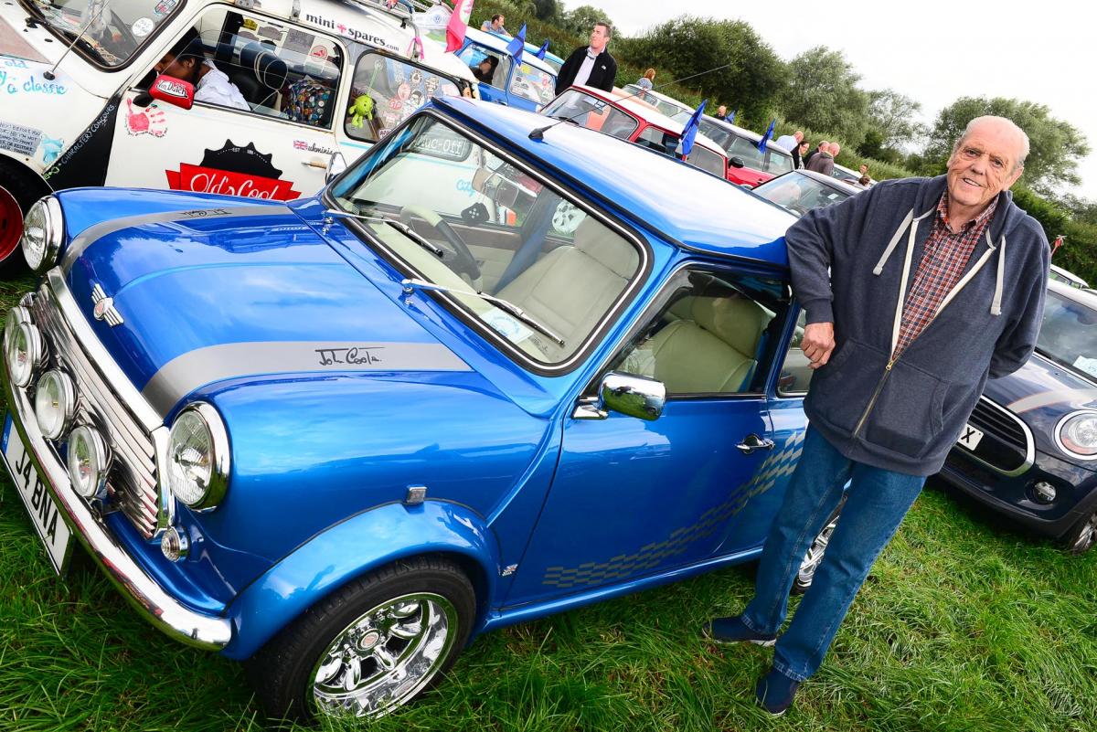 Minis come to Brent Knoll