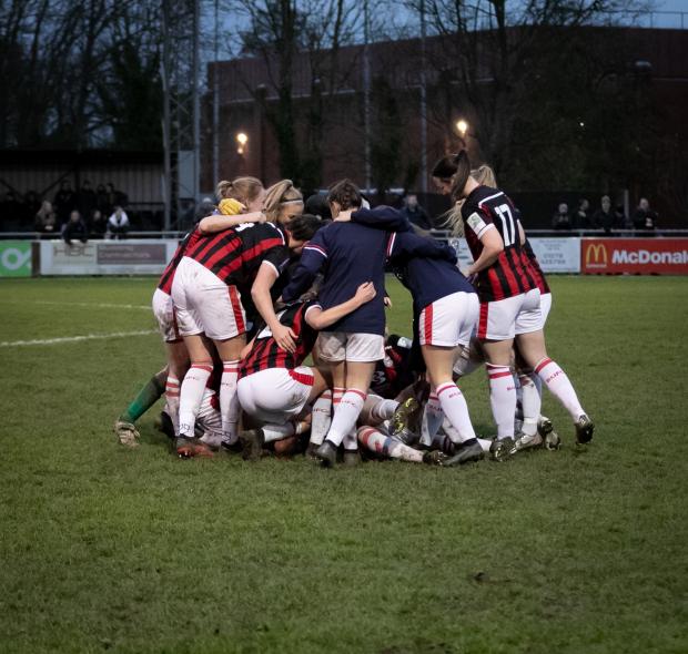 Burnham and Highbridge Weekly News: The team celebrating the win over Crystal Palace (Pic: Debbie Gould)