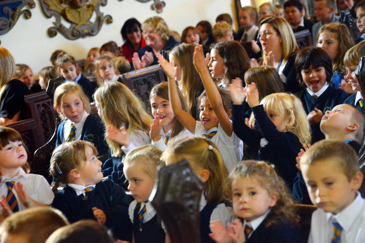 Brent Knoll Primary School welcomes Jolurabi School Choir 2016